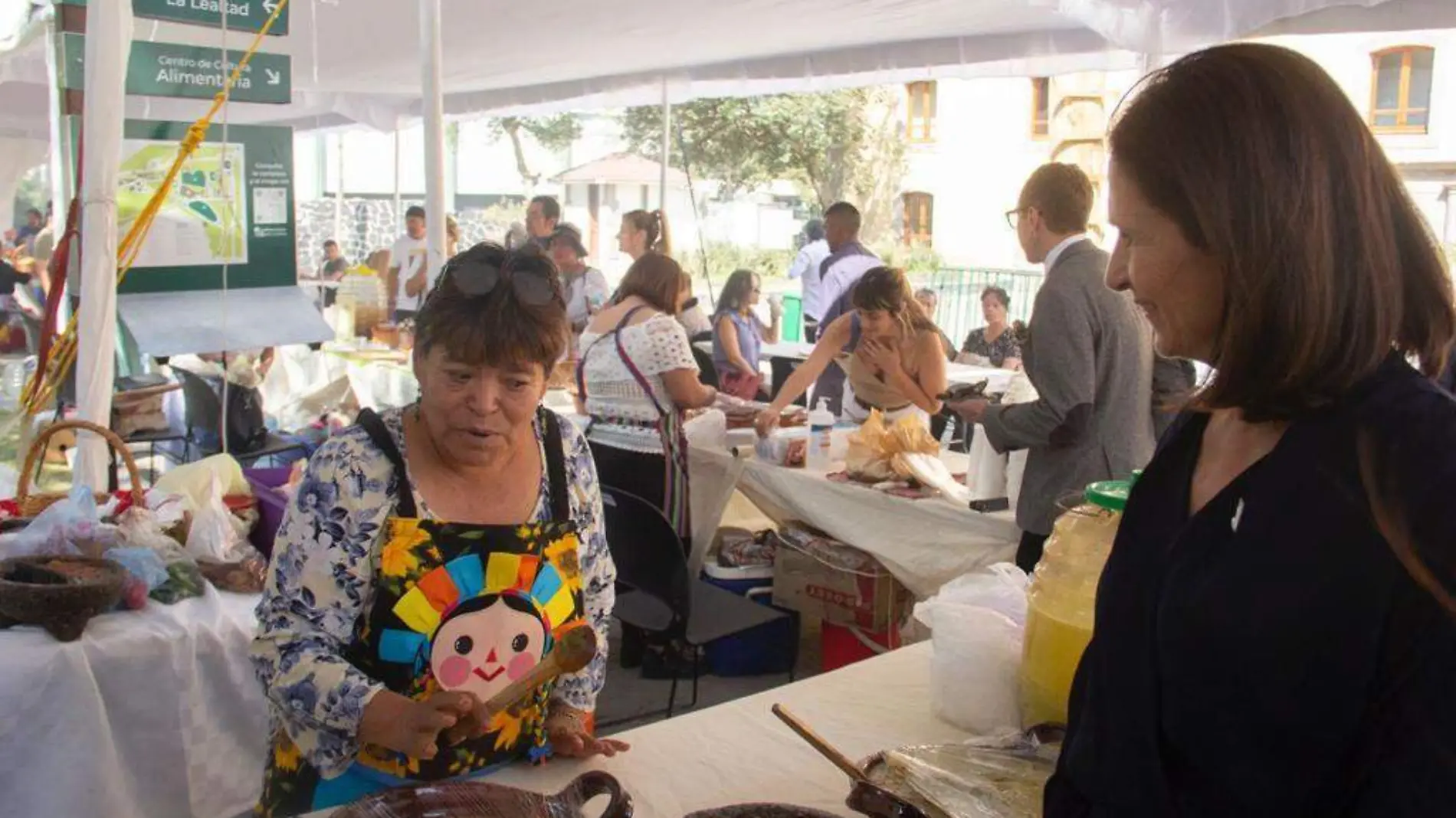 Exposición Los Pinos